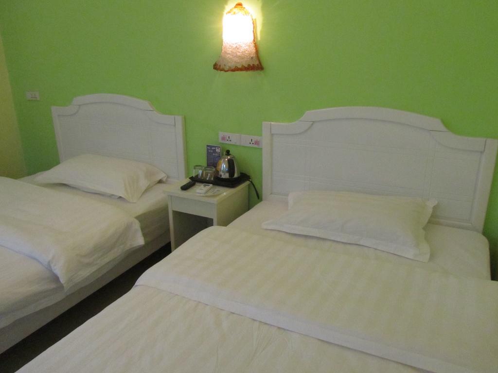 Yangshuo Romantic Inn หยางซั่ว ภายนอก รูปภาพ