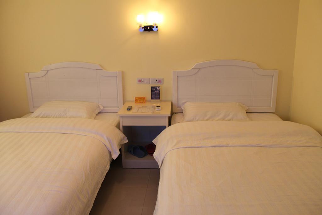 Yangshuo Romantic Inn หยางซั่ว ภายนอก รูปภาพ