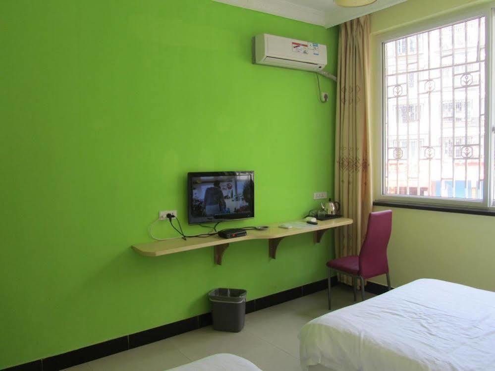 Yangshuo Romantic Inn หยางซั่ว ภายนอก รูปภาพ