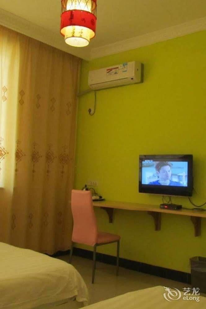 Yangshuo Romantic Inn หยางซั่ว ภายนอก รูปภาพ